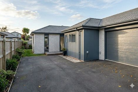 Photo of property in 35 King Street, Opunake, 4616