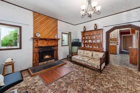 Photo of property in 33 Owhango Road, Owhango, 3990