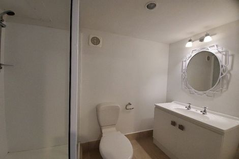 Photo of property in 1/802 East Coast Road, Oteha, Auckland, 0630