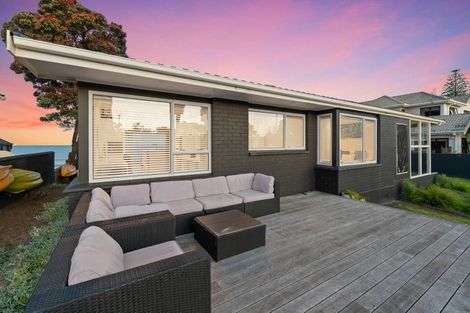 Photo of property in 305 Hibiscus Coast Highway, Orewa, 0931