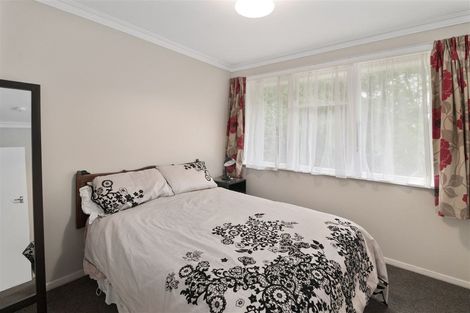 Photo of property in 76 Queen Street West, Levin, 5510