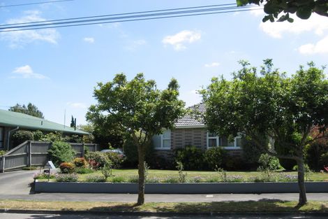 Photo of property in 4 Fairmile Place, Russley, Christchurch, 8042