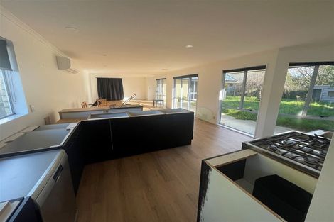 Photo of property in 31 Woodglen Drive, Woodend, 7610