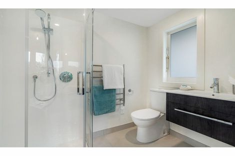Photo of property in 17 Mount Royal Avenue, Mount Albert, Auckland, 1025