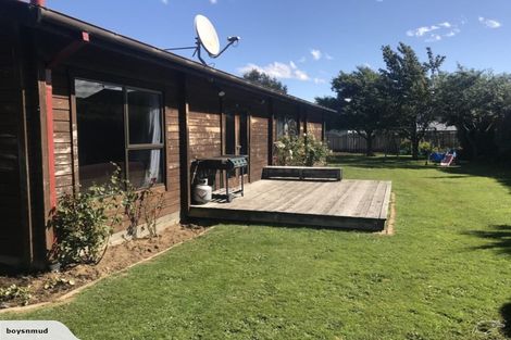 Photo of property in 9 Donald Ross Place, Te Anau, 9600
