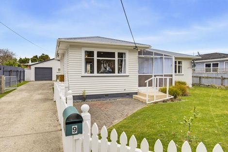 Photo of property in 9 Duke Street, Levin, 5510