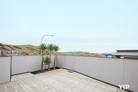 Photo of property in 21 Comber Place, Johnsonville, Wellington, 6037