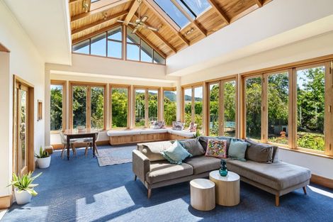 Photo of property in 77 Whitby Road, Wakefield, 7025