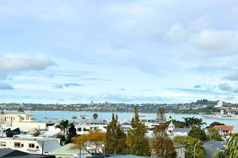 Photo of property in 2/9 Calliope Road, Devonport, Auckland, 0624