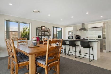 Photo of property in 12 Turnberry Close, Aongatete, Katikati, 3178