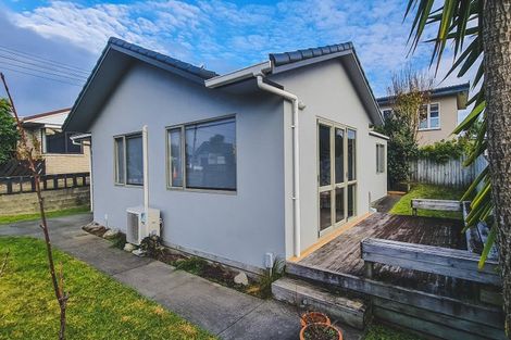 Photo of property in 68a Bluegum Road, Paraparaumu Beach, Paraparaumu, 5032