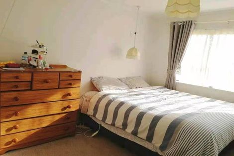 Photo of property in 1/27 Cromdale Avenue, Highland Park, Auckland, 2010