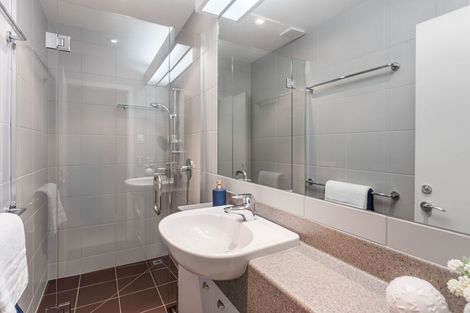 Photo of property in 93 Field Way, Waikanae Beach, Waikanae, 5036