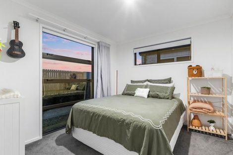 Photo of property in 20 Empire Crescent, Papamoa, 3118