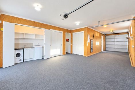 Photo of property in 305a Beach Road, Whangamata, 3620