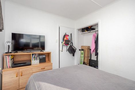 Photo of property in 56 Barraud Street, Dannevirke, 4930