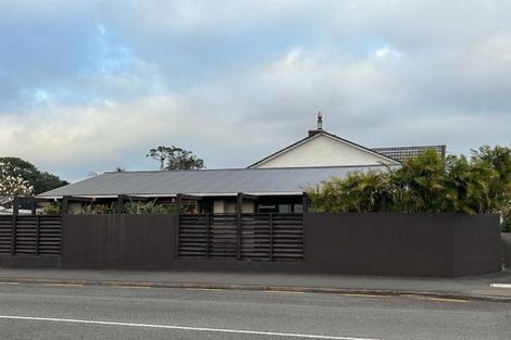 Photo of property in 102 Liardet Street, New Plymouth, 4310