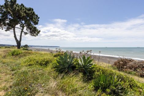 Photo of property in 73 Le Quesne Road, Bay View, Napier, 4104