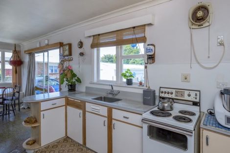 Photo of property in 162 Bartholomew Road, Levin, 5510