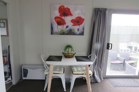 Photo of property in 27a Seabury Avenue, Foxton Beach, Foxton, 4815