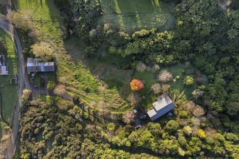 Photo of property in 35 Emerald Hills Road, Koputaroa, Levin, 5571