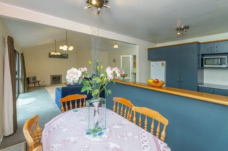 Photo of property in 142 Upland Road, Kelburn, Wellington, 6012