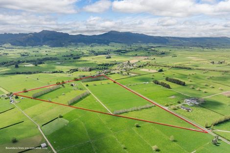 Photo of property in 131 School Road, Te Horo, Otaki, 5582