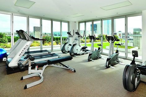 Photo of property in Sentinel Apartments, 505/3 Northcroft Street, Takapuna, Auckland, 0622