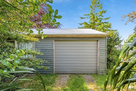 Photo of property in 18 Matai Street, Ravensbourne, Dunedin, 9022