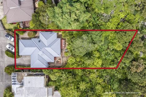 Photo of property in 5 Springwater Vale, Unsworth Heights, Auckland, 0632