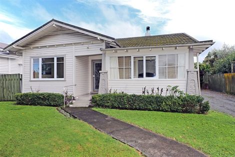 Photo of property in 302 Mclean Street, Saint Leonards, Hastings, 4120