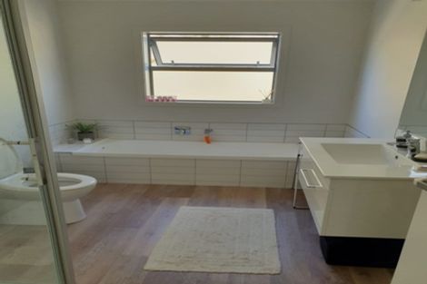 Photo of property in 214 Navigation Drive, Whitby, Porirua, 5024