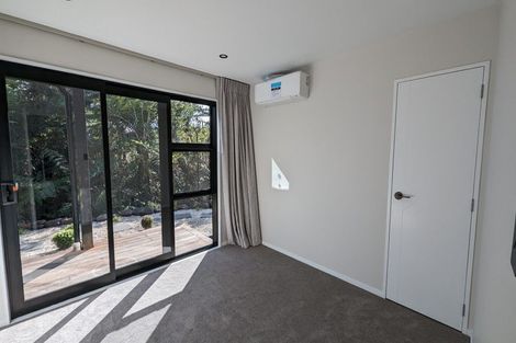 Photo of property in 8 Henry Blyth Lane, Greenhithe, Auckland, 0632