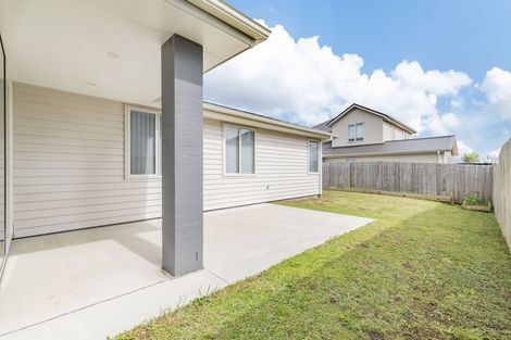 Photo of property in 20 Taukari Road, Takanini, 2112