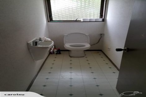 Photo of property in 2/7 Cornelian Crescent, Half Moon Bay, Auckland, 2012