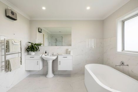 Photo of property in 49 Baxter Michael Crescent, Cambridge, 3434