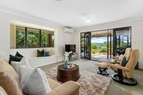 Photo of property in 119 Vaughans Road, Okura, Albany, 0792