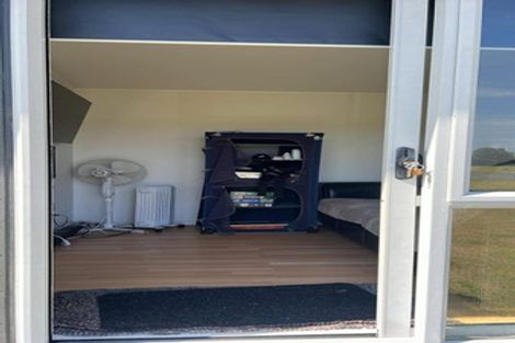 Photo of property in 7 Riria Way, Matarangi, 3592