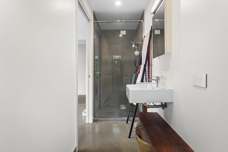 Photo of property in 67 Ruapehu Drive, Fitzherbert, Palmerston North, 4410