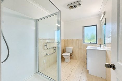 Photo of property in 10 Andrusha Place, Flat Bush, Auckland, 2019
