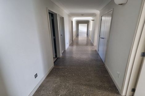 Photo of property in 15 Epic Way, Newlands, Wellington, 6037