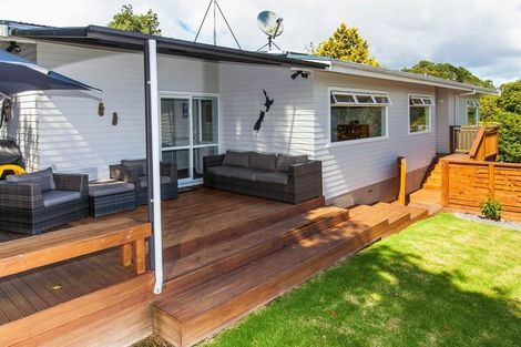 Photo of property in 25 Blakeborough Drive, Forrest Hill, Auckland, 0620