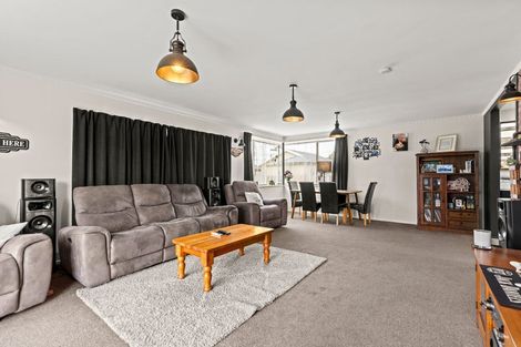Photo of property in 1/51 Hay Street, Bromley, Christchurch, 8062