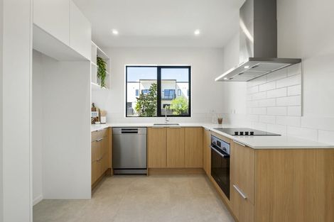 Photo of property in 17 Karamu Street, Flat Bush, 2019