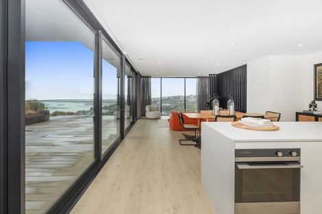 Photo of property in 3 Selleck Street, Mount Pleasant, Christchurch, 8081