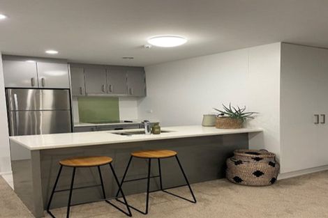 Photo of property in Apollo Apartments, 103/46 Rosedale Road, Rosedale, Auckland, 0632