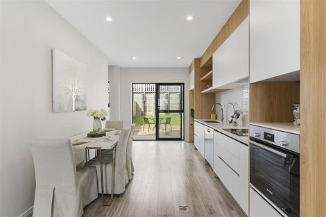 Photo of property in 42 Paina Crescent, Massey, Auckland, 0614