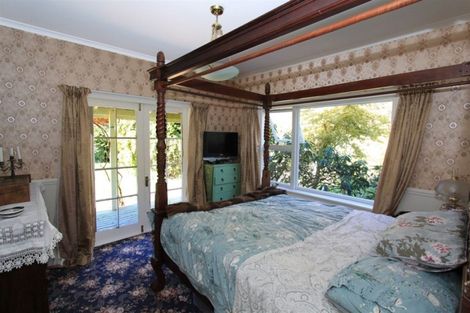 Photo of property in 6676 Christchurch Akaroa Road, Takamatua, Akaroa, 7581