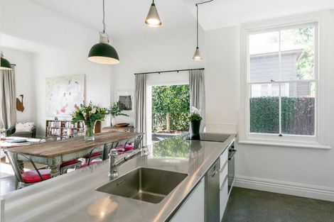 Photo of property in 8 Battery Road, Ahuriri, Napier, 4110