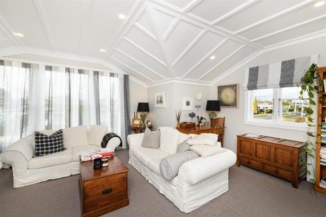 Photo of property in 41 Hammond Street, Bulls, 4818